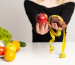 diet-healthy-concept-nutritionist-her-office_118454-15304